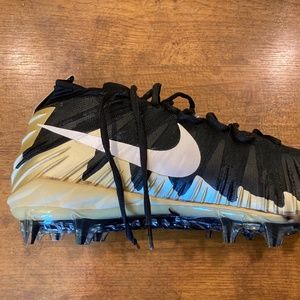 Football Cleats- Nike